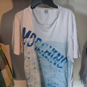 2002 rare Moschino Milano tee